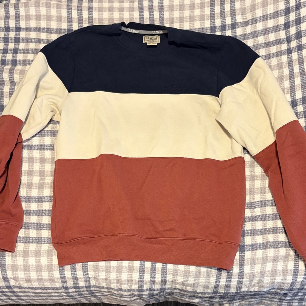 L.L. Bean Red, white and blue crewneck